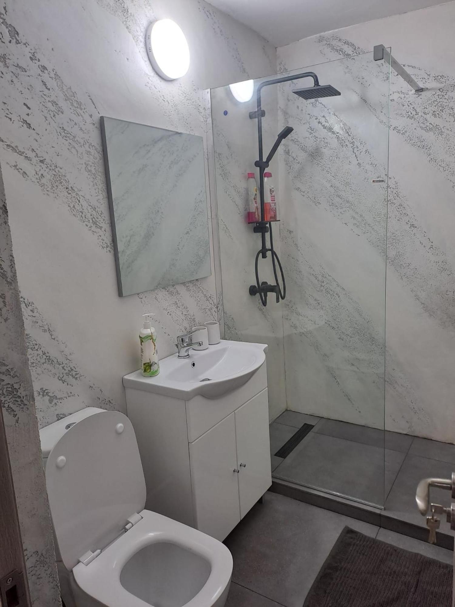 Ilona Apartament 3 Camere Râmnicu Vâlcea Extérieur photo